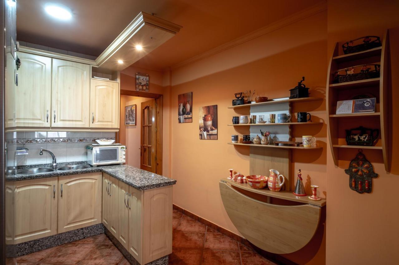 Apartamento Piso céntrico 1 min de la playa con terraza y BBQ Fuengirola Exterior foto
